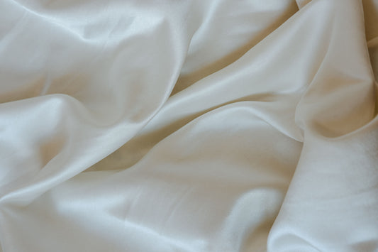 Get Softer Hair & Glowing Skin while You Sleep: The Natural Zip Mulberry Silk Pillow Case